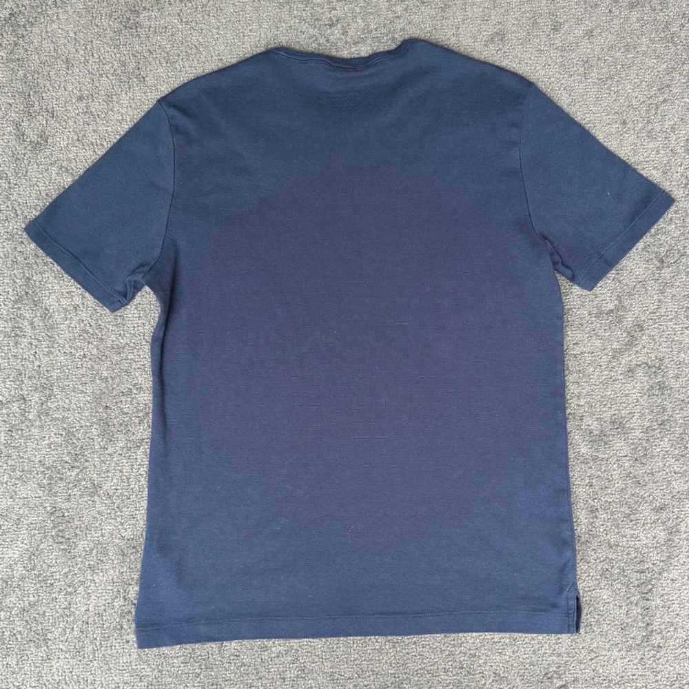 Banana Republic Luxe Touch Performance Tee Mens Medium Navy Blue Cotton T-Shirt